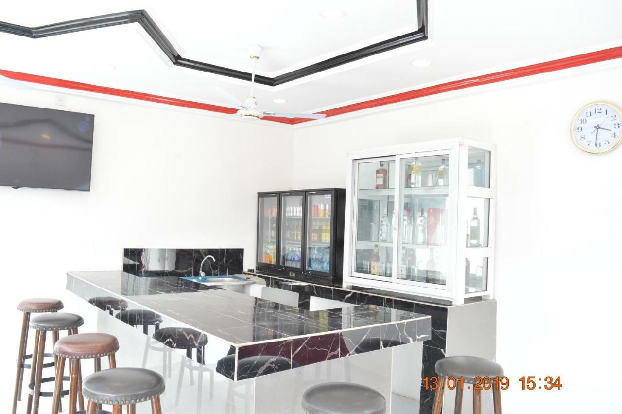 Sukuta Nema Guest House Banjul Eksteriør bilde