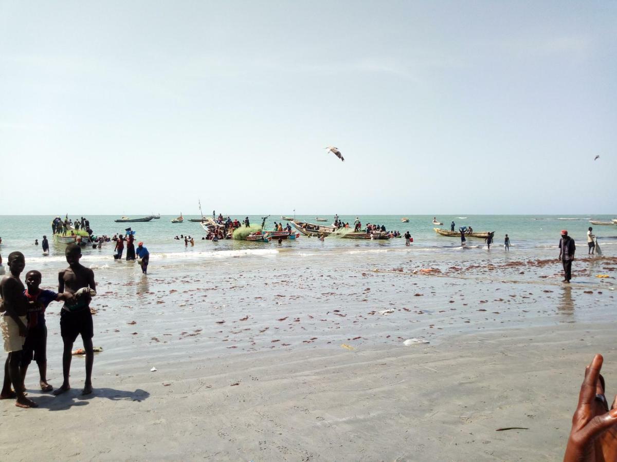 Sukuta Nema Guest House Banjul Eksteriør bilde
